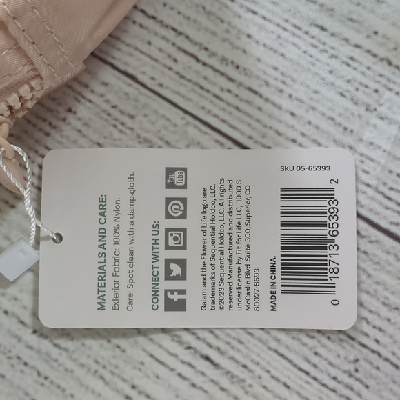 NWT Gaiam sidekick waist pack - Picture 6 of 6